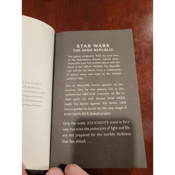 Star Wars the High Republic Out of the Shadows Walmart Exclusive 1st Edition - Picture 5 of 5